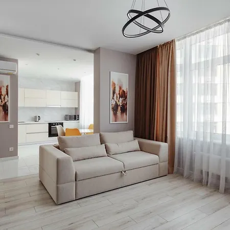 Elegant In Arcadia Apartment *